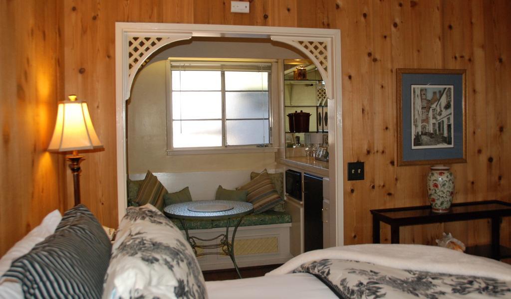 Carmel Garden Inn Kamer foto